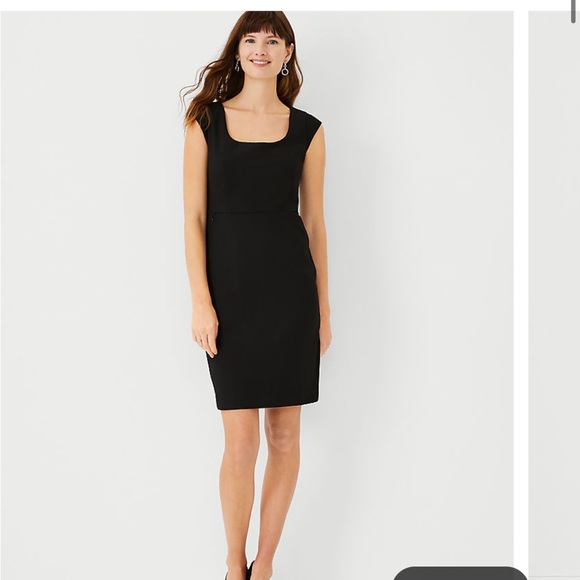 Cap sleeve Ann Taylor dress - Picture 3 of 6